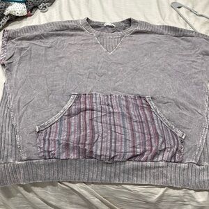 Short sleeve sweatshirt